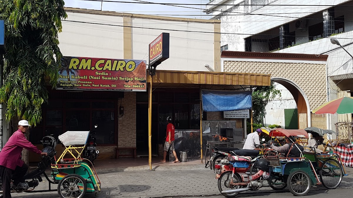 Makan, Cairo