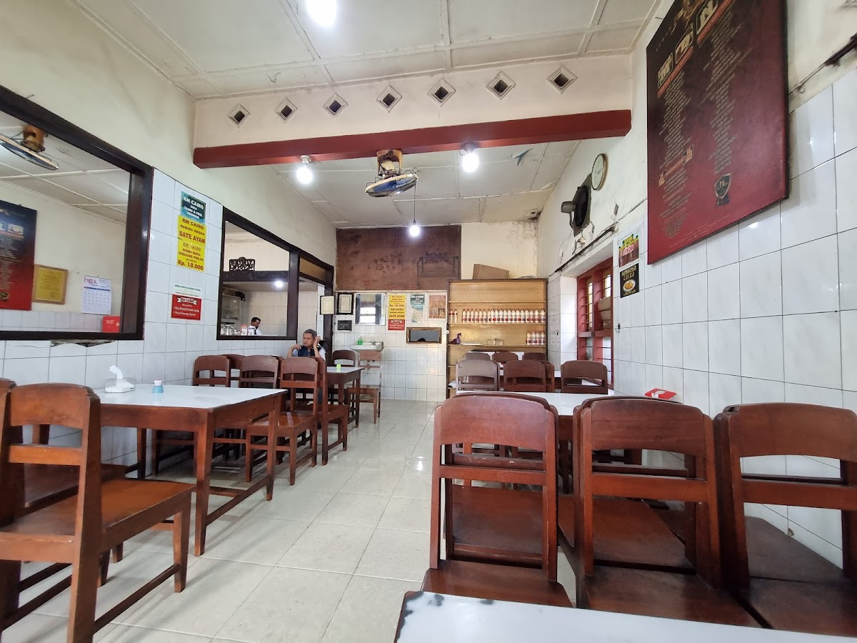 Makan — photo 6